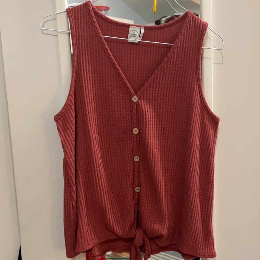 Waffle knit tank top with tie in front